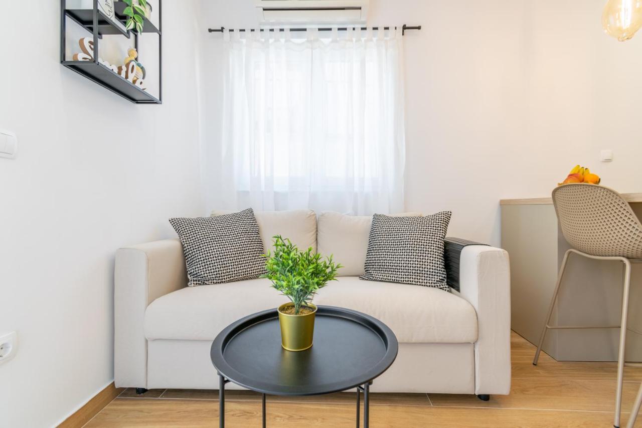Apartmani Zora Makarska Bagian luar foto