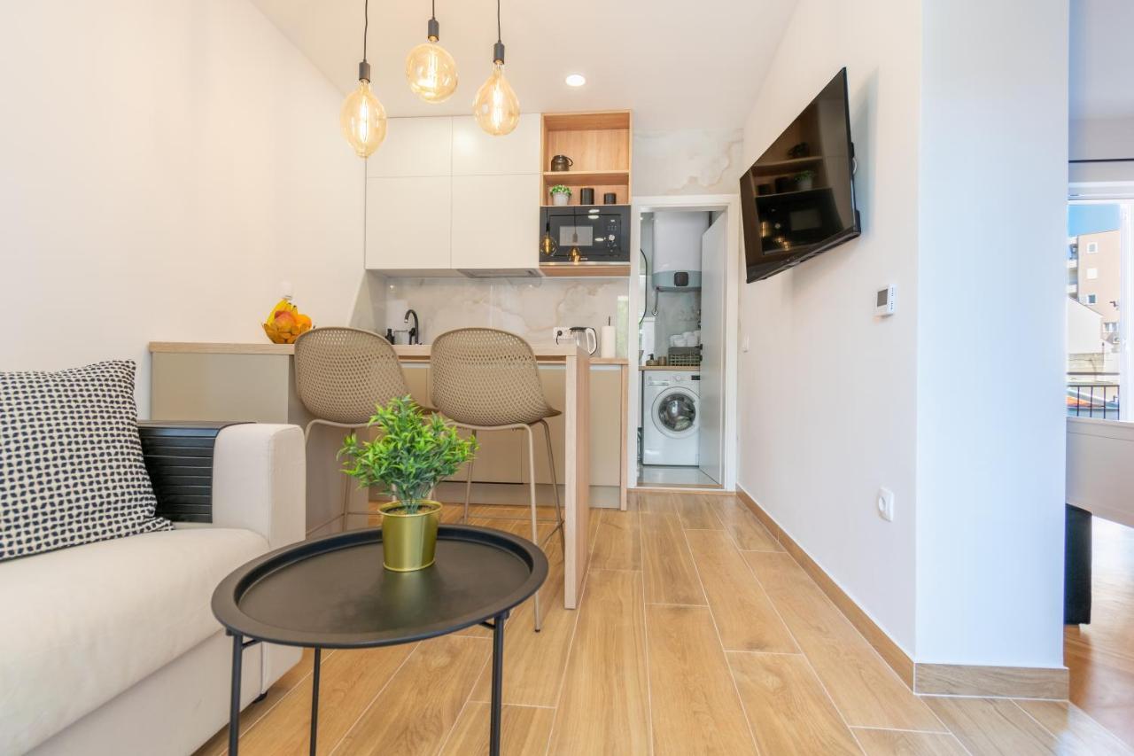 Apartmani Zora Makarska Bagian luar foto