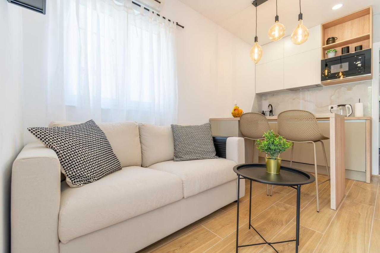 Apartmani Zora Makarska Bagian luar foto