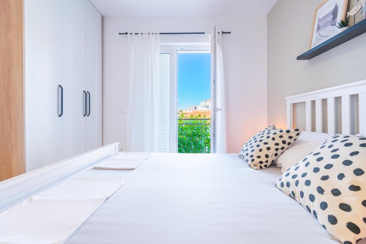 Apartmani Zora Makarska Bagian luar foto