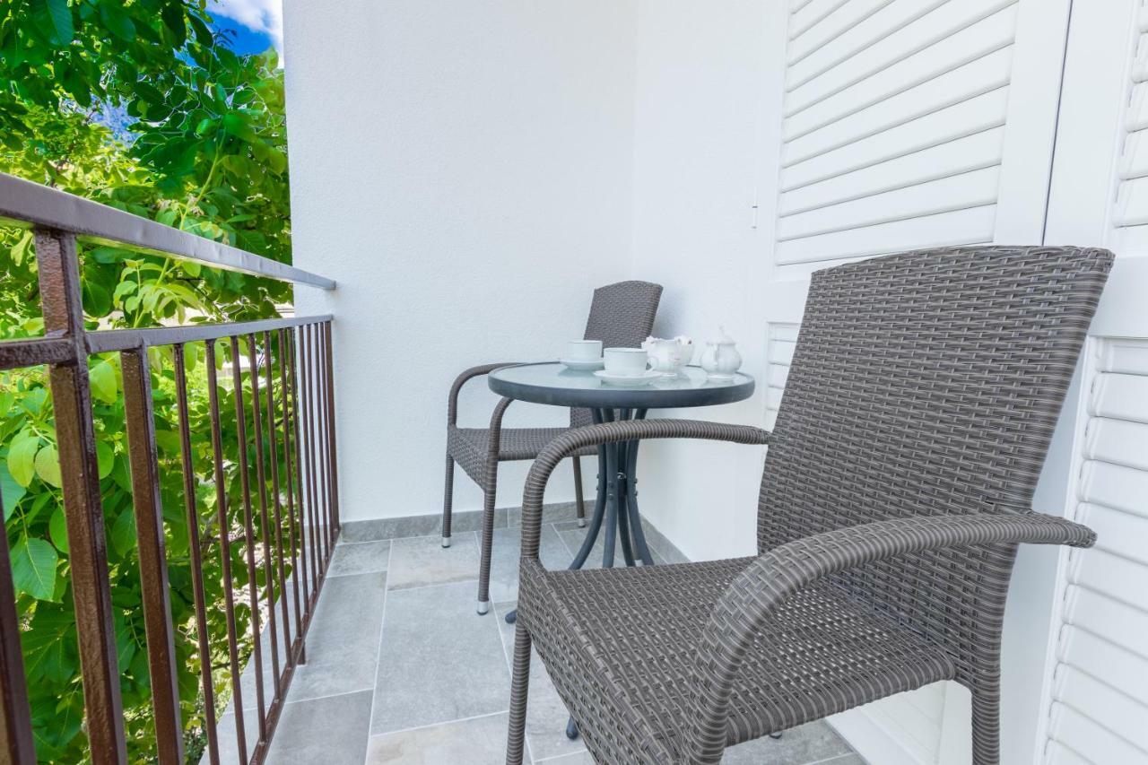 Apartmani Zora Makarska Bagian luar foto