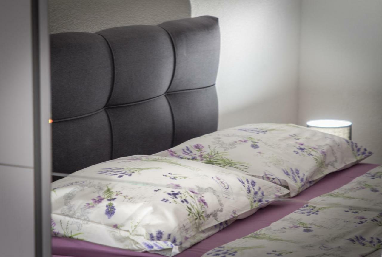 Apartmani Zora Makarska Bagian luar foto