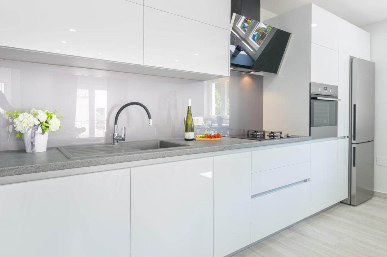 Apartmani Zora Makarska Bagian luar foto
